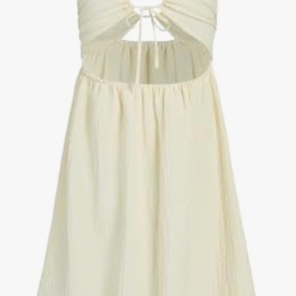 Elegant Cream Maxi Dress - Picture 3 of 3